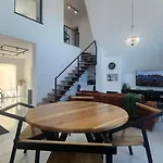 Agrey Frame Διαμέρισμα Βουκουρέστι