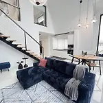Agrey Frame
