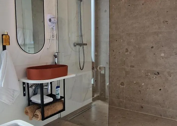 Apartment Agrey Frame