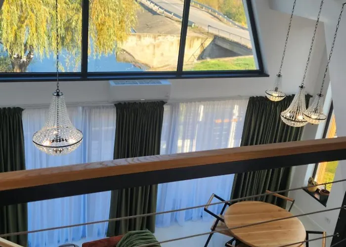 Agrey Frame Bucarest