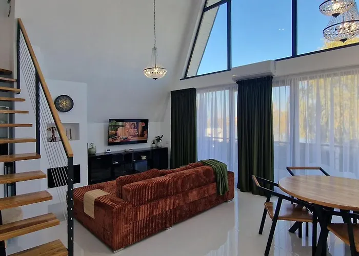 Agrey Frame Apartment *